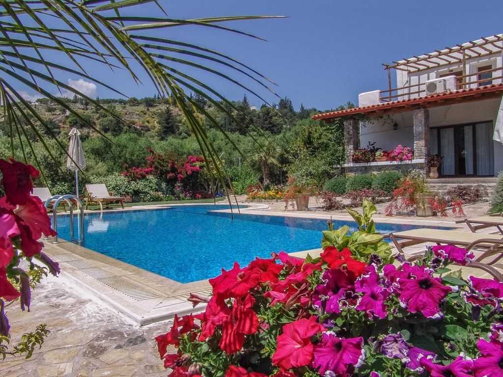 Villa Kalithea Pemonia Extérieur photo