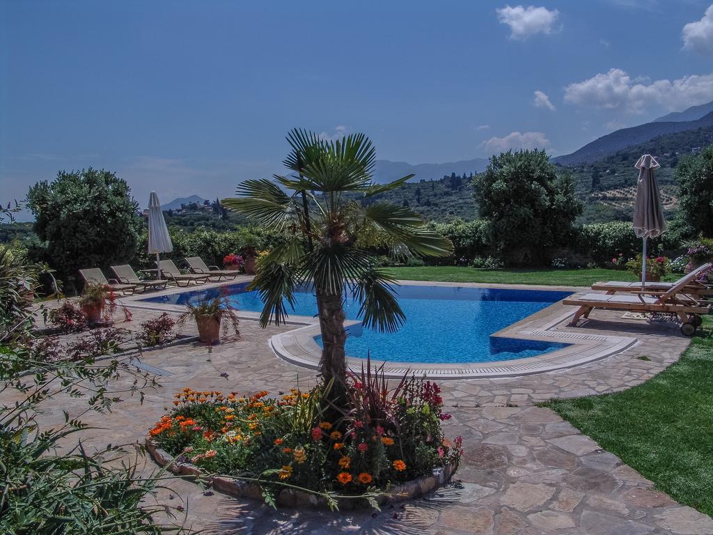 Villa Kalithea Pemonia Extérieur photo